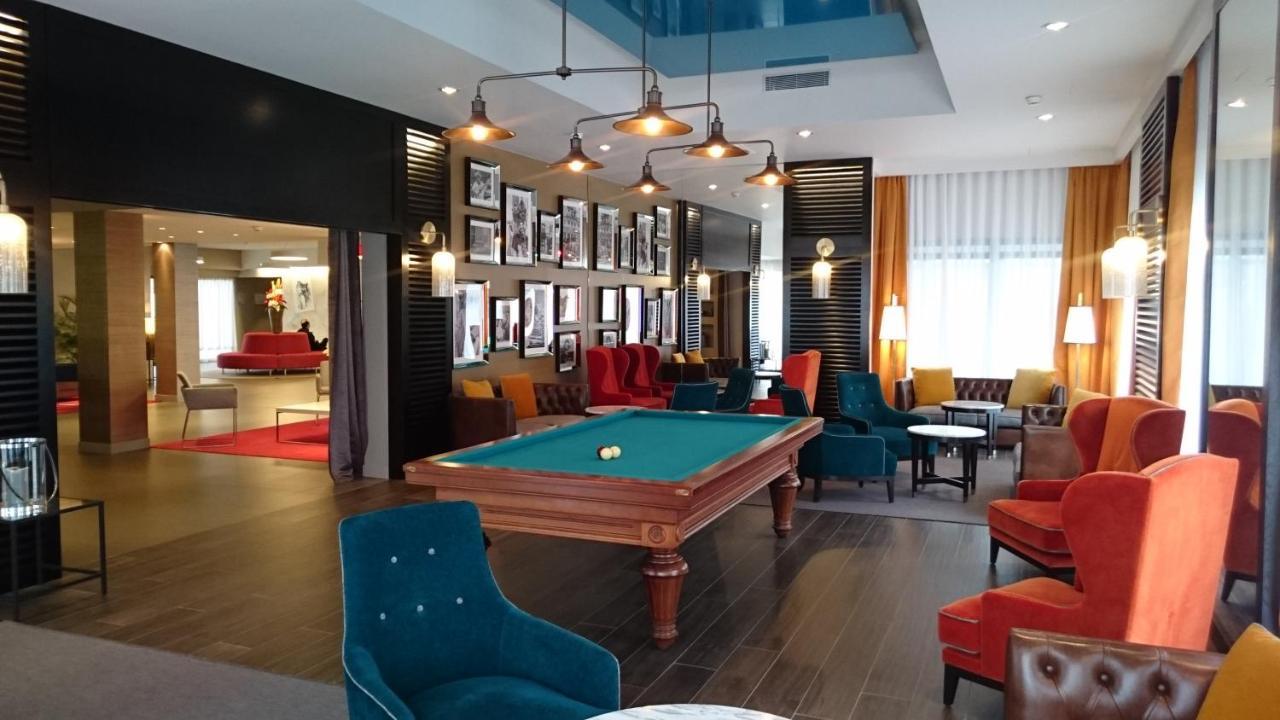 Western & De Hotel