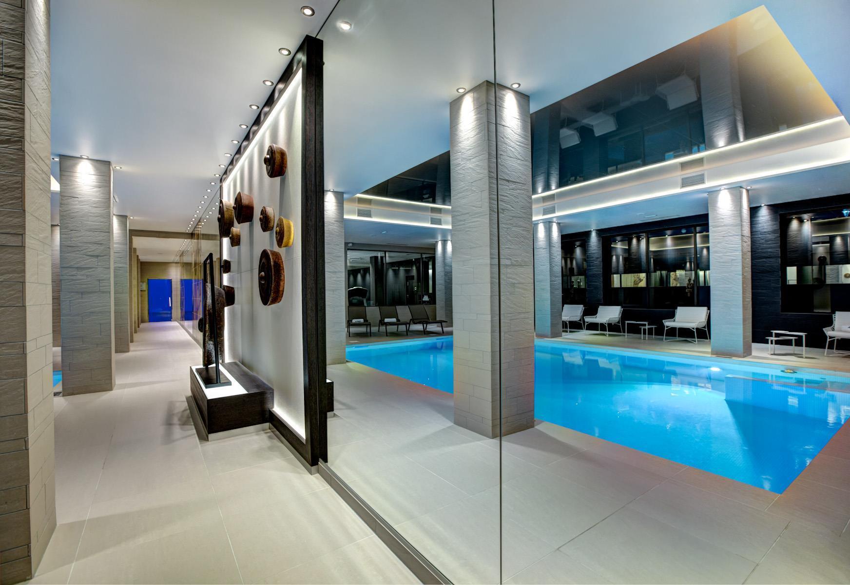 Western Hôtel&spa De Hotel 4*