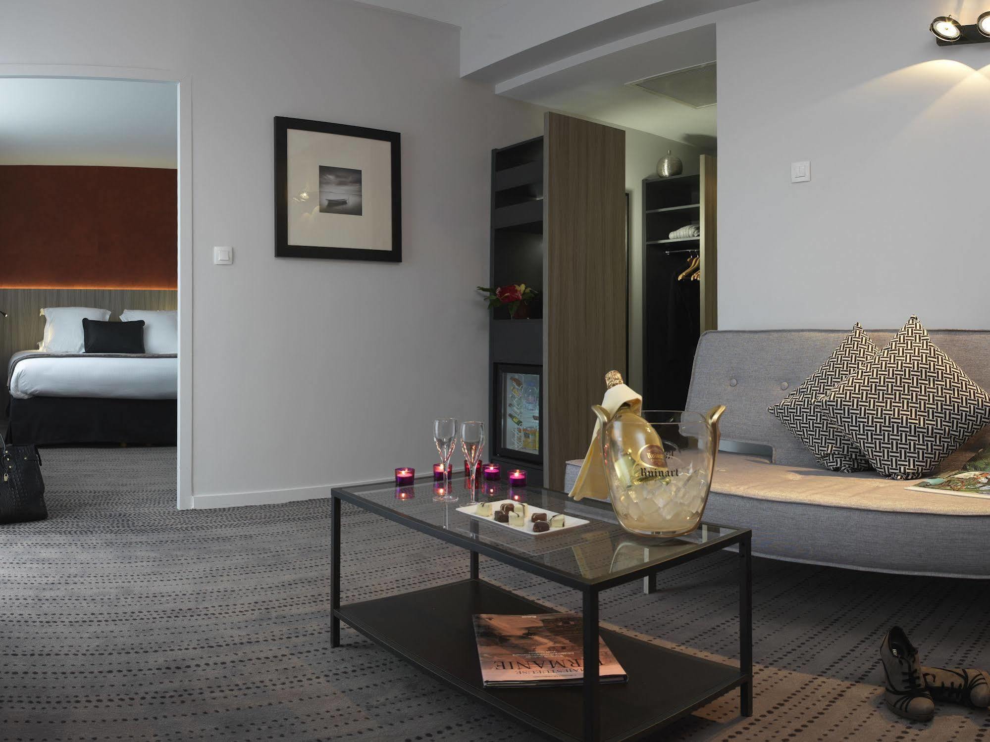 Western & De Hotel 4*